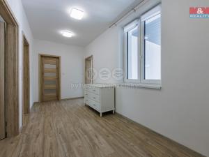 Prodej bytu 3+kk, Cheb, Břehnická, 90 m2