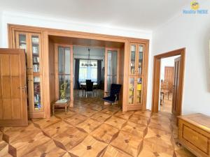 Prodej rodinného domu, Praha - Hodkovičky, V lučinách, 407 m2