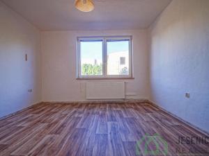 Pronájem bytu 1+1, Javorník, Smetanova, 35 m2