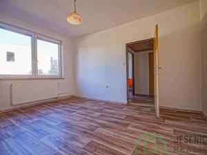 Pronájem bytu 1+1, Javorník, Smetanova, 35 m2