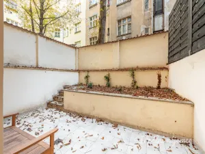 Pronájem bytu 2+kk, Praha - Bubeneč, Ovenecká, 30 m2