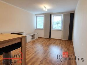 Pronájem bytu 2+kk, Hlučín, Hrnčířská, 49 m2