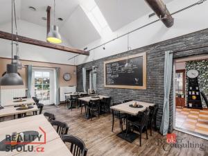 Prodej restaurace, Dolní Břežany, Mezi Křižovatkami, 150 m2