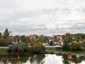 Prodej restaurace, Dolní Břežany, Mezi Křižovatkami, 150 m2