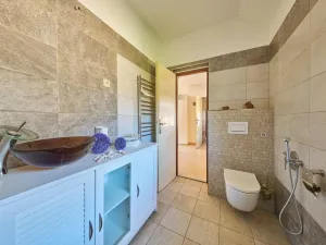 Prodej bytu 3+1, Trutnov - Poříčí, Náchodská, 88 m2