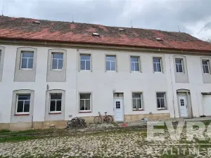 Prodej zemědělské usedlosti, Ploskovice - Těchobuzice, Těchobuzice, 1180 m2