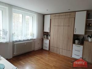 Prodej bytu 3+1, Praha - Záběhlice, Hrusická, 56 m2