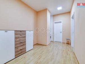 Prodej bytu 2+kk, Mariánské Lázně - Úšovice, Zeyerova, 64 m2