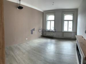 Pronájem bytu 3+kk, Praha - Žižkov, Táboritská, 79 m2