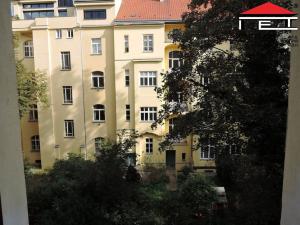 Pronájem bytu 3+1, Praha - Karlín, Březinova, 96 m2