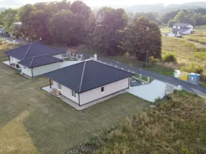 Prodej rodinného domu, Karlovy Vary - Olšová Vrata, Ke Golfu, 130 m2