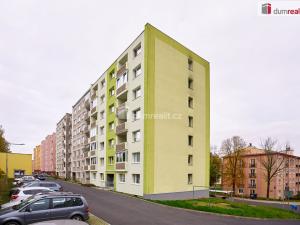 Prodej bytu 4+1, Ostrov, Lidická, 83 m2