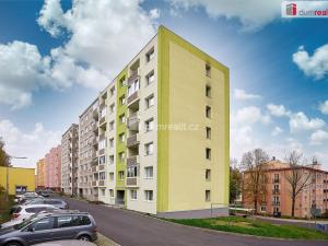 Prodej bytu 4+1, Ostrov, Lidická, 83 m2