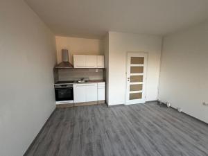 Pronájem bytu 2+kk, Česká Lípa, Dlouhá, 42 m2