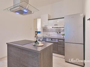 Prodej bytu 2+kk, Praha - Holešovice, Na Maninách, 58 m2