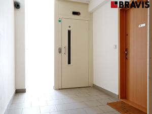 Pronájem bytu 2+kk, Brno - Starý Lískovec, ulice Kosmonautů, 39 m2