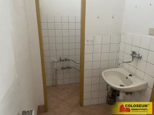 Pronájem obchodního prostoru, Blansko, 36 m2