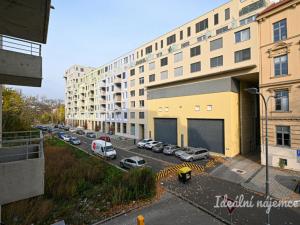 Pronájem bytu 1+kk, Brno, Opuštěná, 35 m2