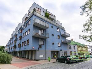 Pronájem bytu 2+kk, Praha - Kobylisy, Ke Stírce, 60 m2