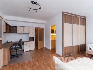 Prodej bytu 1+kk, Vrchlabí, Horská, 44 m2