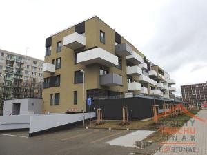 Pronájem bytu 1+kk, Hradec Králové, Kejzlarova, 29 m2