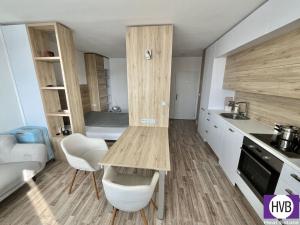 Prodej bytu 1+kk, Praha - Záběhlice, Topolová, 31 m2