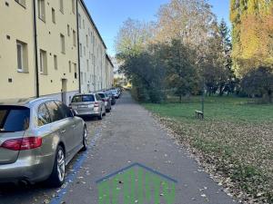 Prodej bytu 2+1, Praha - Bubeneč, Ve struhách, 55 m2