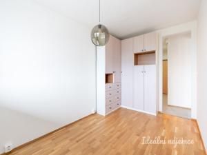 Pronájem bytu 2+kk, Praha - Radotín, Týřovická, 43 m2