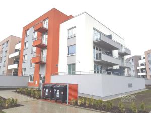 Pronájem bytu 1+kk, Praha - Letňany, Hlučkova, 30 m2