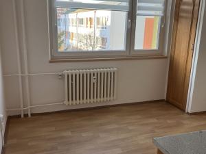 Prodej bytu 2+1, Bruntál, tř. Obr. míru, 62 m2