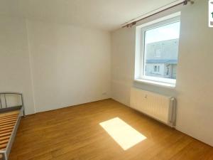 Pronájem bytu 1+1, Cheb, Dragounská, 39 m2