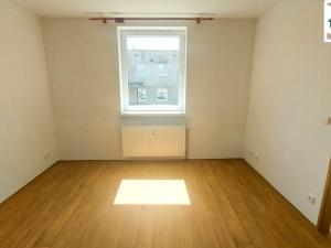 Pronájem bytu 1+1, Cheb, Dragounská, 39 m2