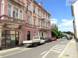 Pronájem bytu 2+1, Teplice, Brožíkova, 73 m2