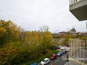 Pronájem bytu 2+kk, Brno, Placzkova, 50 m2