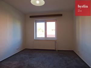 Pronájem bytu 2+1, Opava, Žerotínova, 54 m2