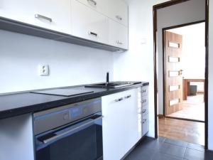 Pronájem bytu 3+1, Červený Újezd, 80 m2