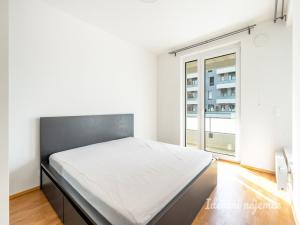 Pronájem bytu 3+kk, Praha - Hlubočepy, Novotného, 77 m2