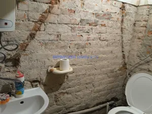 Pronájem obchodního prostoru, Hradec Králové, Švehlova, 85 m2