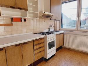 Pronájem bytu 2+1, Poličná, 74 m2