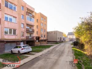 Prodej bytu 3+1, Krnov - Pod Bezručovým vrchem, K. Čapka, 64 m2