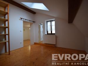 Pronájem bytu 2+kk, Kolín - Kolín I, Karoliny Světlé, 44 m2