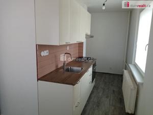 Pronájem bytu 2+1, Děčín - Děčín III-Staré Město, Jezdecká, 57 m2