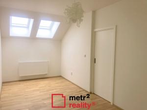 Pronájem bytu 2+kk, Olomouc, Dobrovského, 50 m2