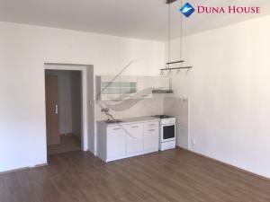 Pronájem bytu 1+kk, Praha - Vršovice, Oblouková, 27 m2