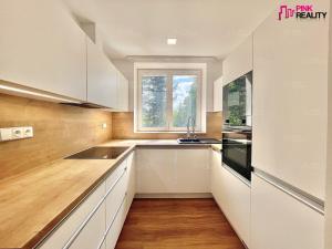 Prodej bytu 3+1, Liberk - Uhřínov, 59 m2