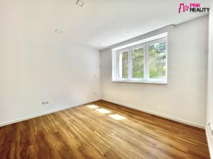 Prodej bytu 3+1, Liberk - Uhřínov, 59 m2