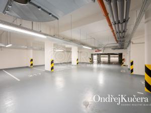 Pronájem bytu 1+kk, Praha - Žižkov, Šrámkové, 40 m2