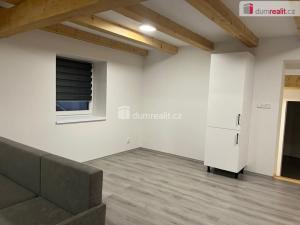 Pronájem bytu 2+kk, Dobrovice, Palackého náměstí, 70 m2