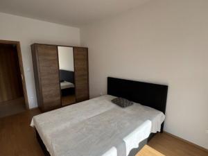 Pronájem bytu 2+kk, Praha - Hloubětín, Krylovecká, 54 m2