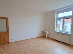 Pronájem bytu 2+kk, Praha - Vršovice, Bulharská, 48 m2